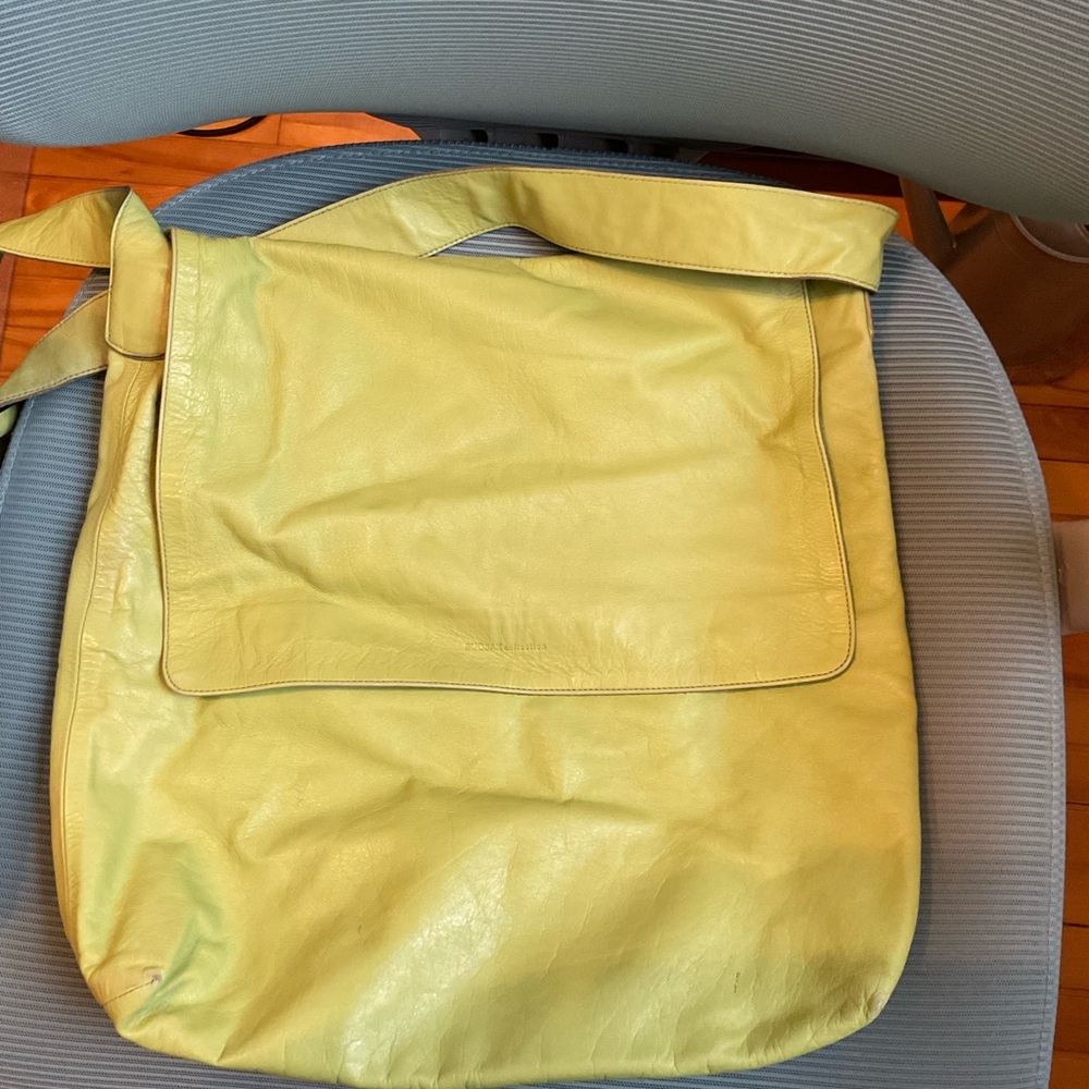 Vintage Rudsak leather tote bag in bright green
